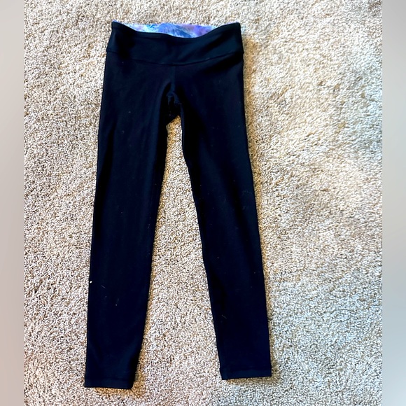 Girl’s Reversible Leggings - Picture 1 of 3